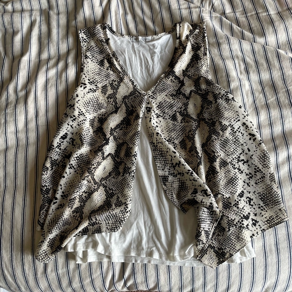 Snake skin print tank top